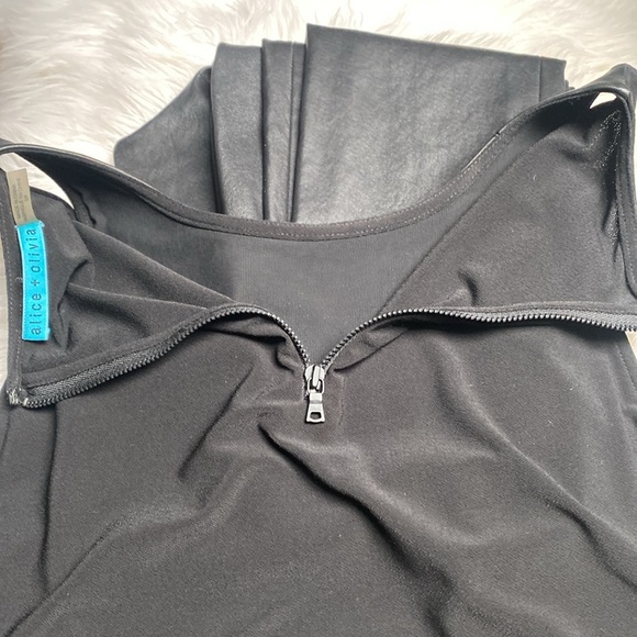 Alice + Olivia Lamb Leather Crop Top - Picture 5 of 10